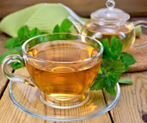 Peppermint Tea: one of the best herbal teas for liver detox and cleansing