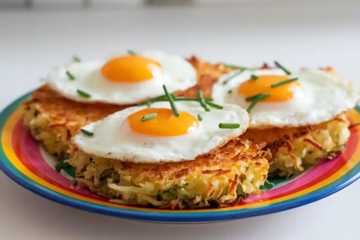 Eggs deliver satiety without raising insulin levels significantly.